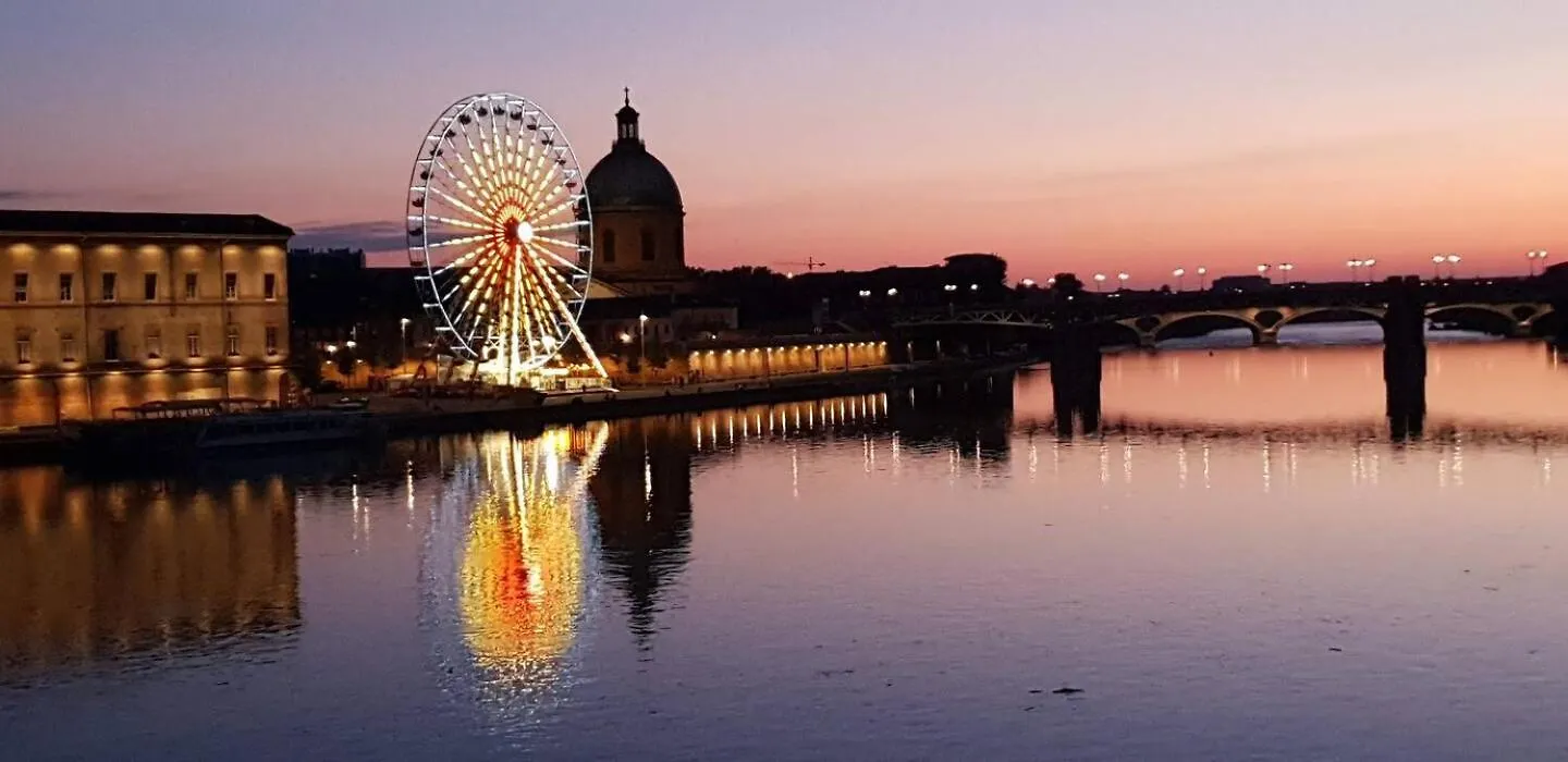 Apartment Superbe Appartement D'Architecte Place Du Capitole Toulouse